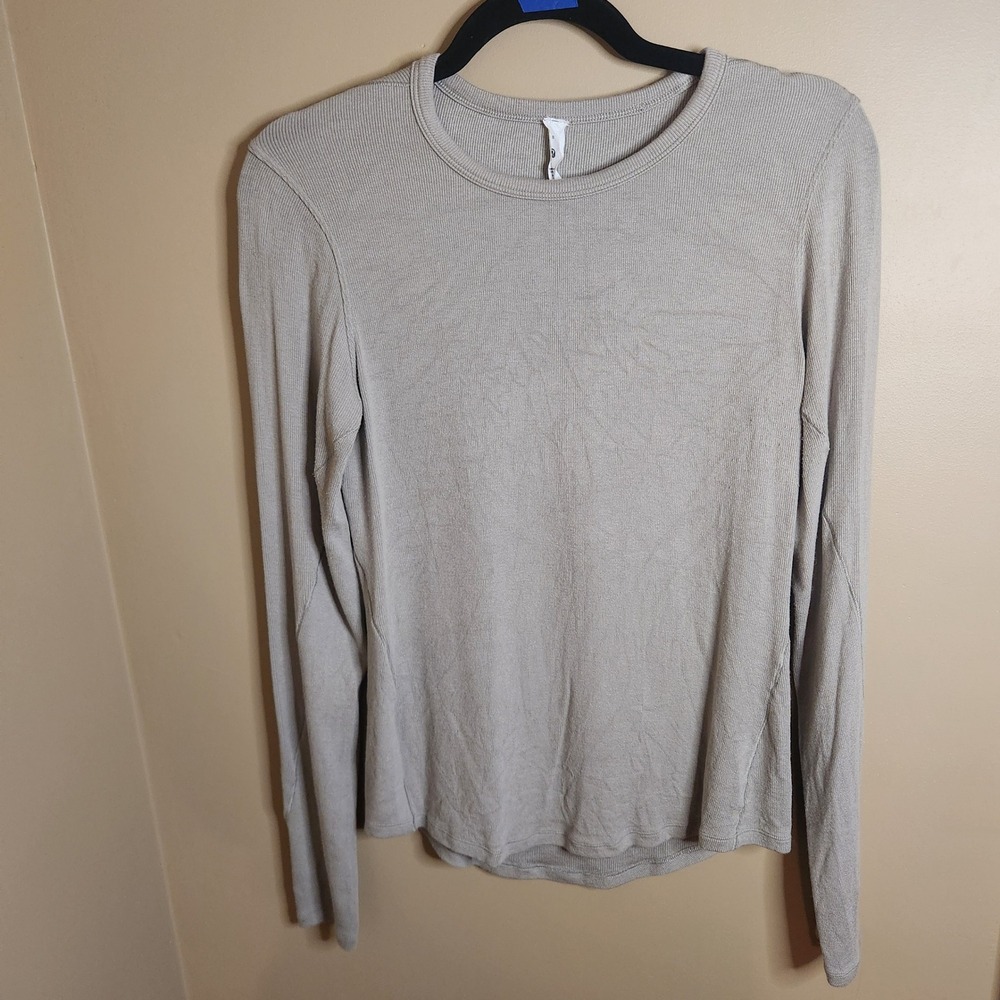 Lululemon Hold Tight Long Sleeve Ribbed Knit Top Size 8 Taupetastic (?) W3FTFS